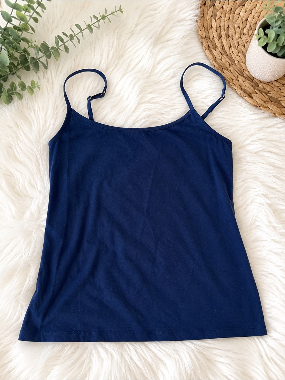 Sociology Women’s Large Navy Blue Adjustable Strap Stretch Cami Tank Top